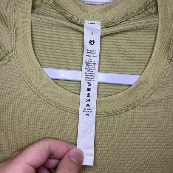 Lululemon Swiftly Tech Short Sleeve 2.0 in Hazel Green Size 4 - Picture 7 of 7